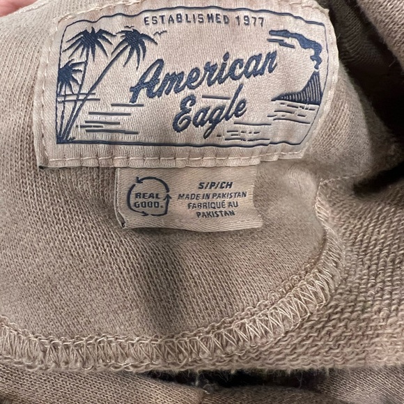 American Eagle Hoodie - Picture 4 of 4